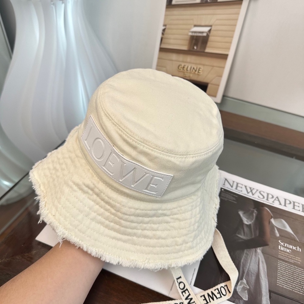 Loewe Fisherman Cap, with a head circumference of 57cm - Picture 2 of 6